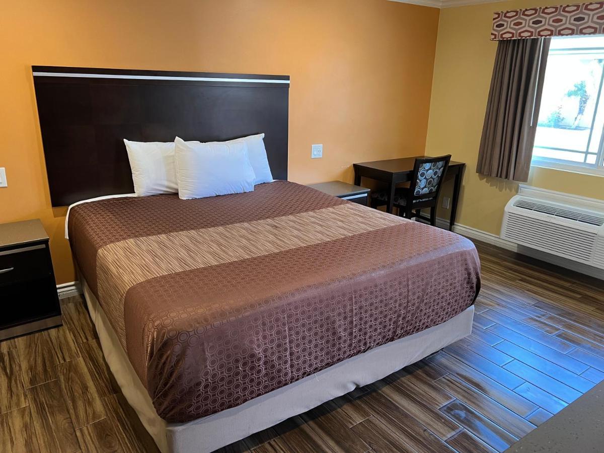 Walnut Inn&Suites West Covina Exterior foto