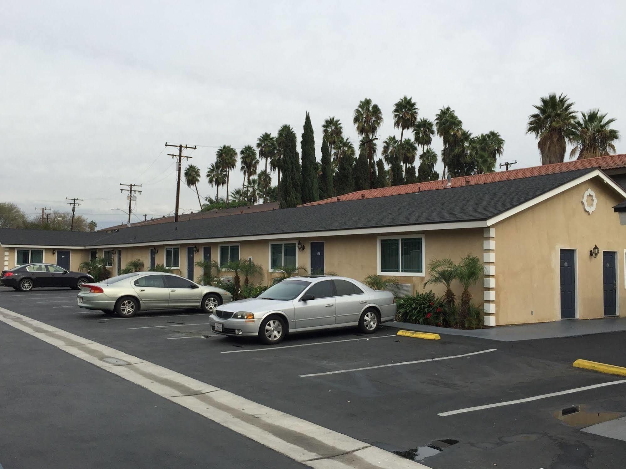 Walnut Inn&Suites West Covina Exterior foto